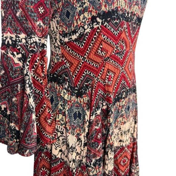 Holding Horses Anthropologie Bell Flare Sleeve Dress Mini Fit Flare Red Print M - Picture 3 of 16